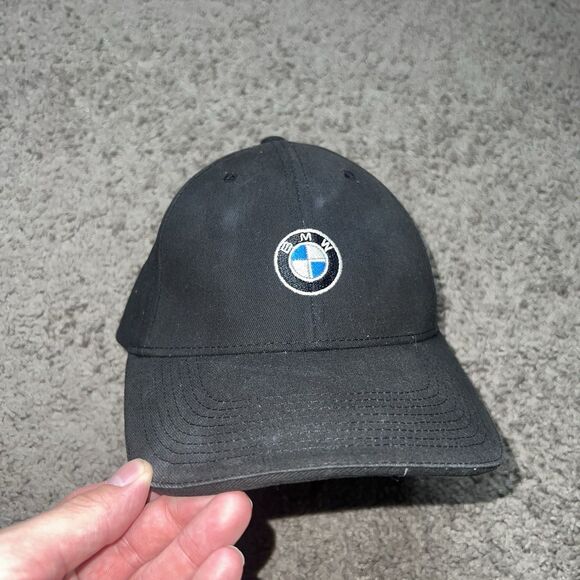 BMW Lifestyle Cap Hat Men's Black Hook & Loop Strap Embroidered BMW Logo - Picture 1 of 6